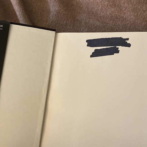 UNBROKEN A World War 2 Story of Survival, Resilience and Redemption Hillenbrand - Picture 6 of 6